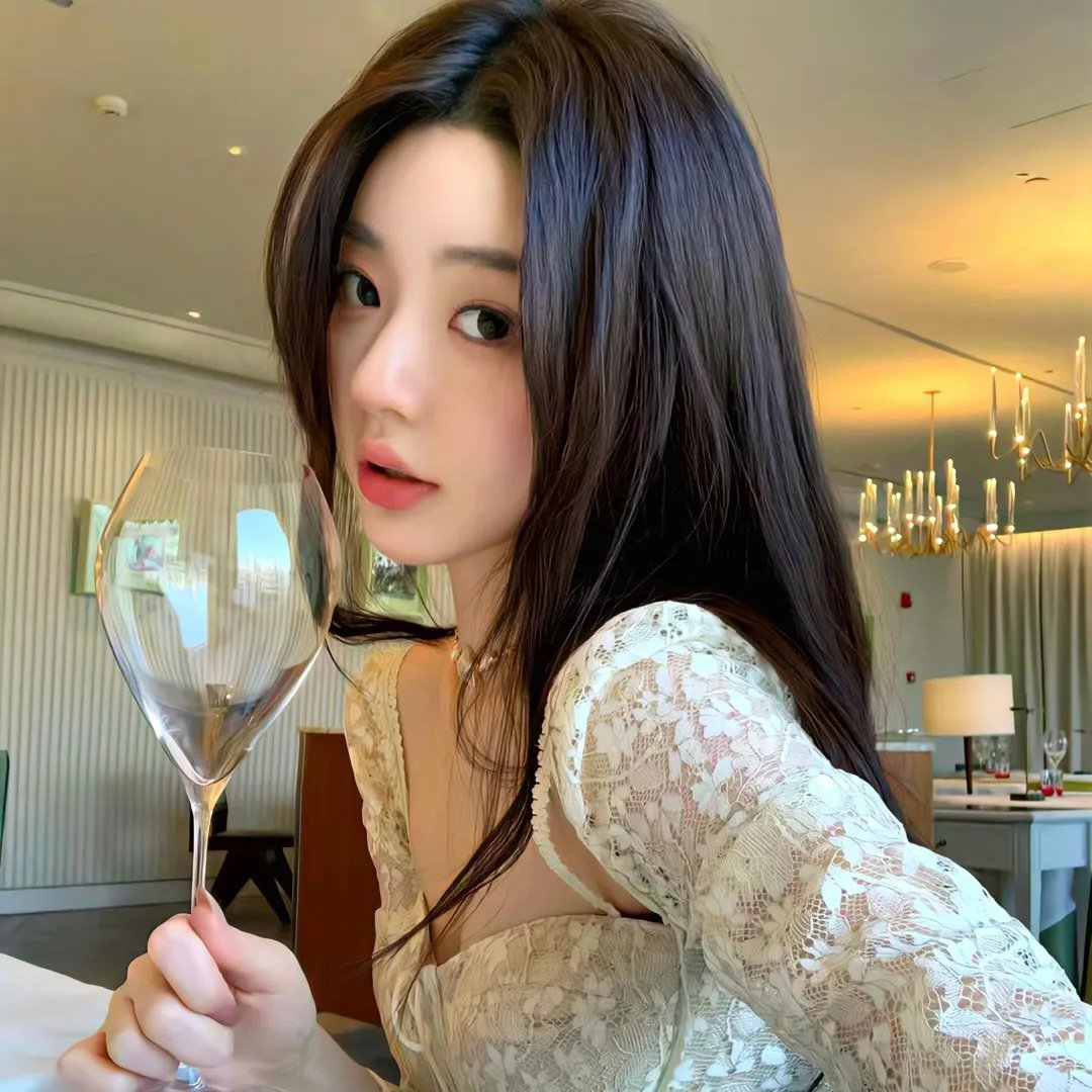 远离双胞胎姐妹